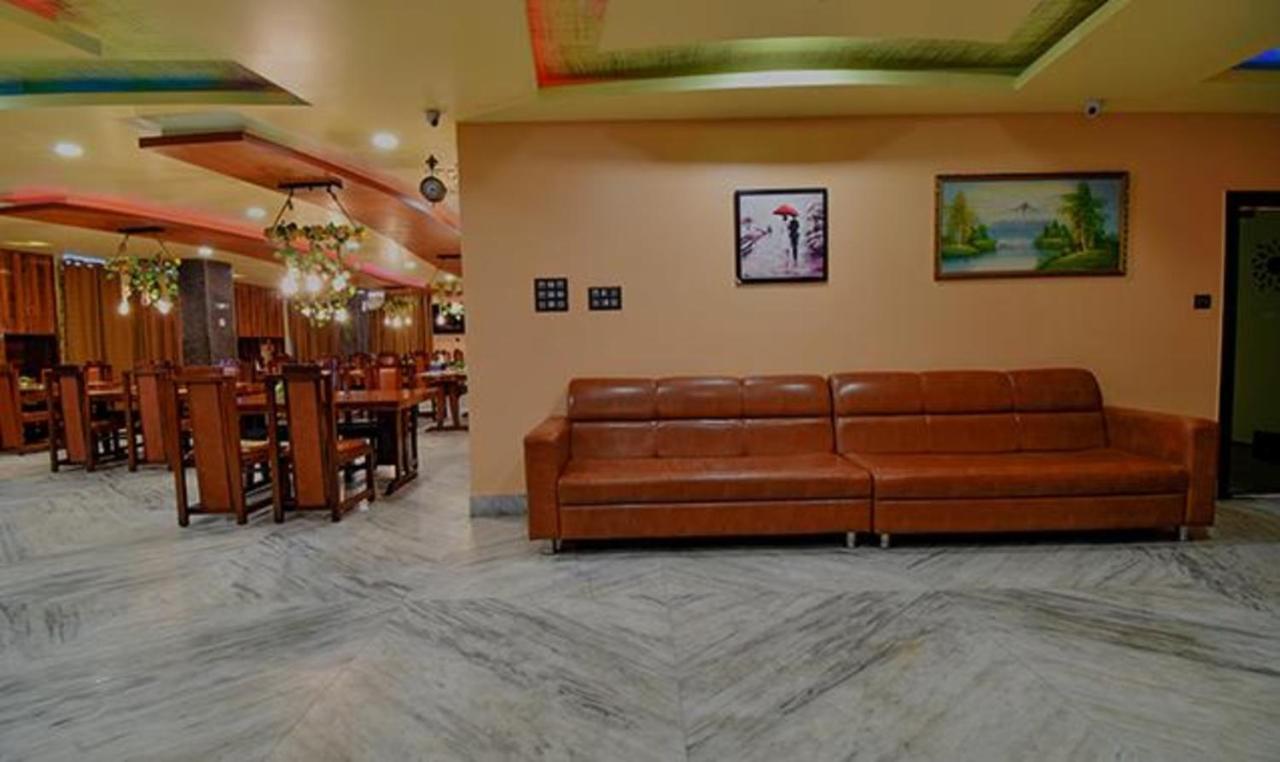 Fabhotel Rr Suites גווהטי מראה חיצוני תמונה