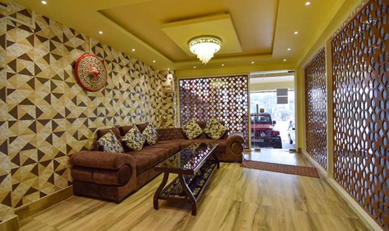 Fabhotel Rr Suites גווהטי מראה חיצוני תמונה