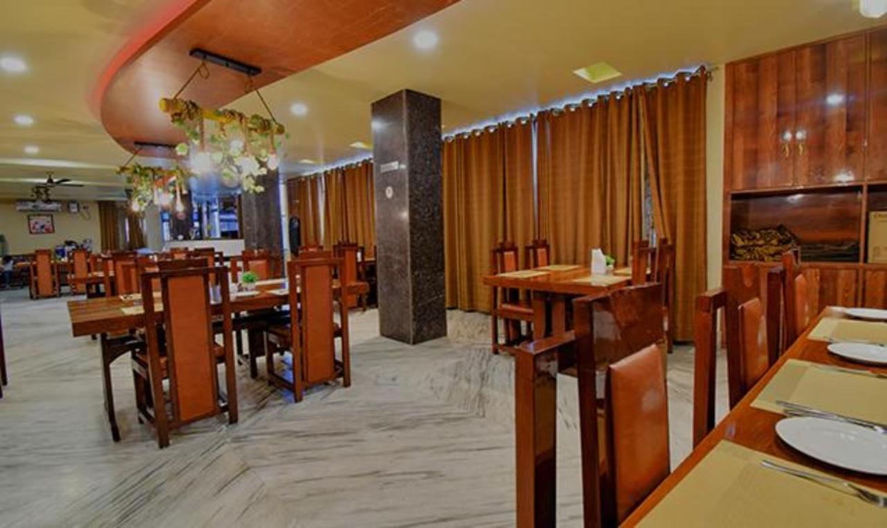 Fabhotel Rr Suites גווהטי מראה חיצוני תמונה